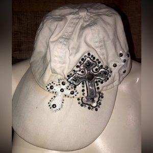 🔥 SOLD🔥Vintage Y2K studded cross hat